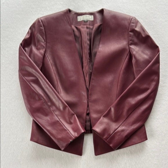 Arthur S Levine Tahari Burgundy Faux Leather Fitted Blazer Tailored Lined Sz 6 - Picture 1 of 9